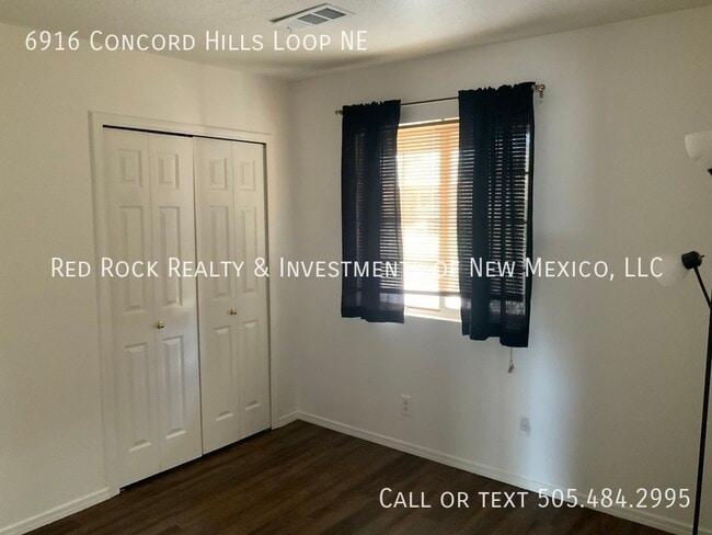 Building Photo - 6916 Concord Hills Loop NE