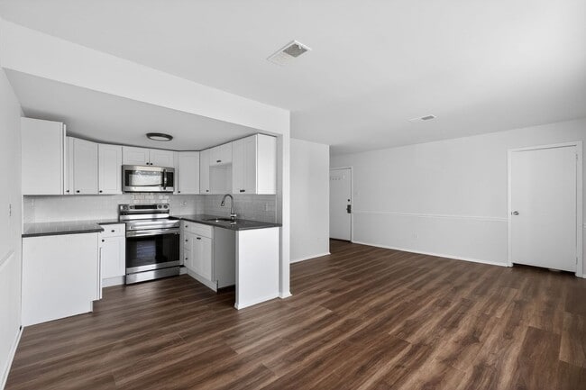 Building Photo - 2 Bedroom apartment in Eagleville