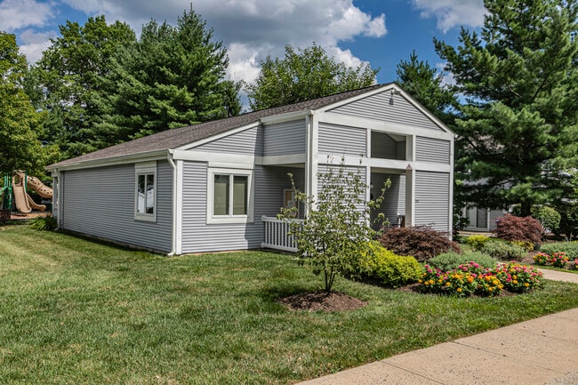 Building Photo - 212 William Livingston Ct
