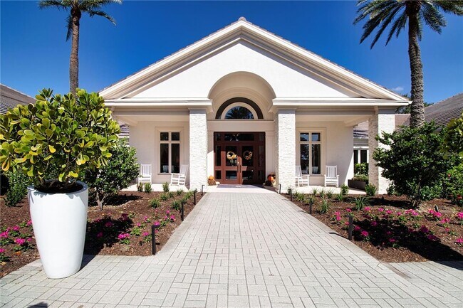 Building Photo - 4940 Tobermory Way