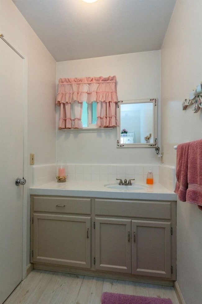 Building Photo - 4 Bedroom North Clovis Ranch on 3+ Acres