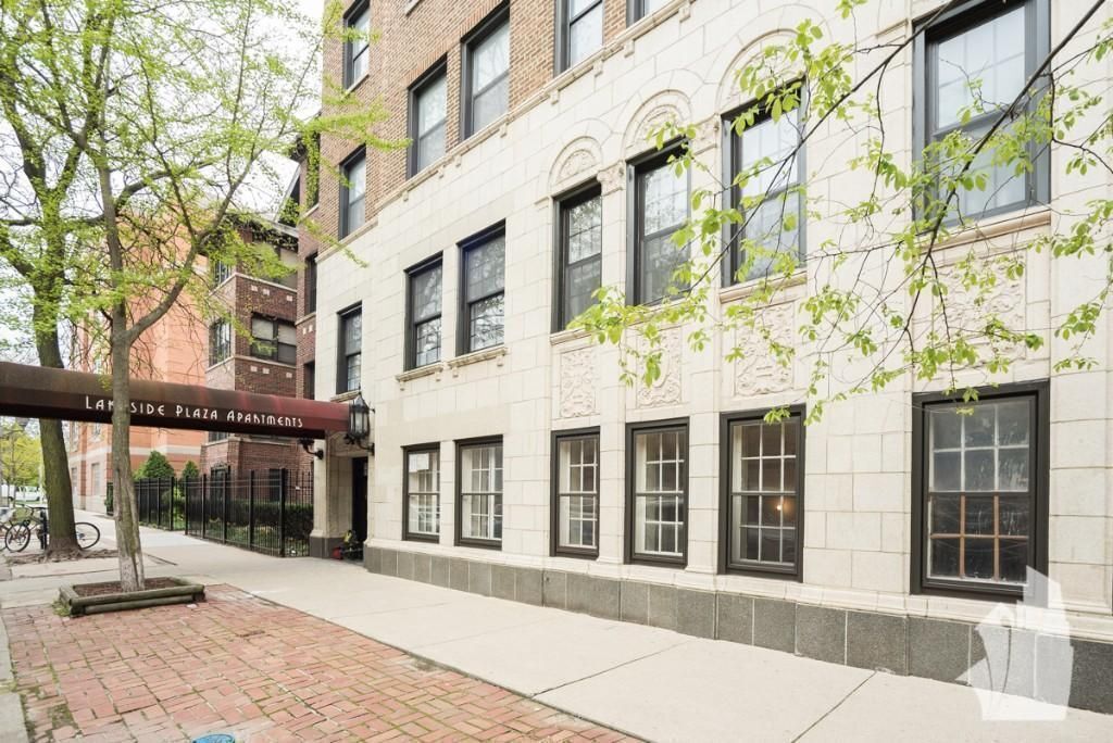 Building Photo - 2647 N Spaulding Ave