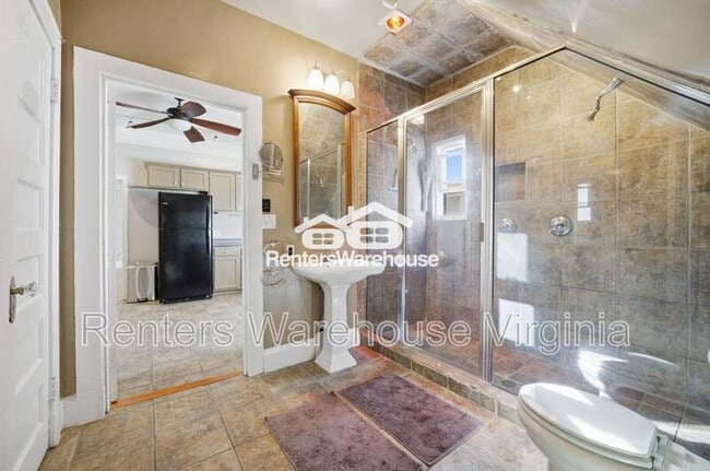 Building Photo - 1111 Colley Ave