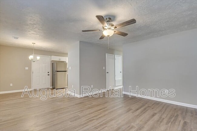 Building Photo - 3405 Princess Ct