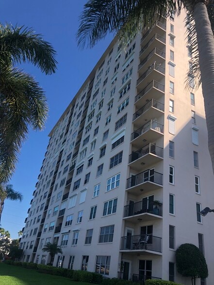 View of building from waterside - 5220 Brittany Dr S