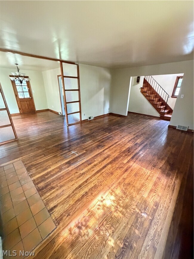 Building Photo - 480 Francisca Ave