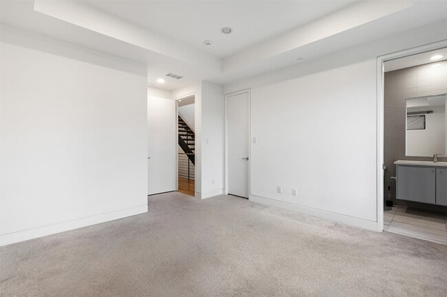 Building Photo - 3526 Asbury St