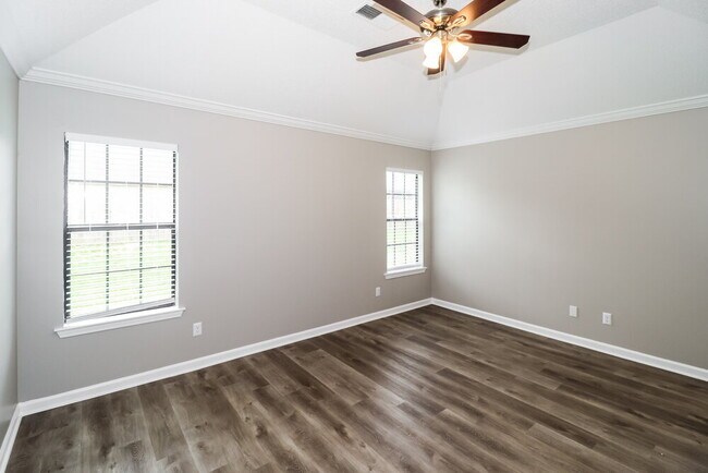 Building Photo - 7579 Valley Mist Dr