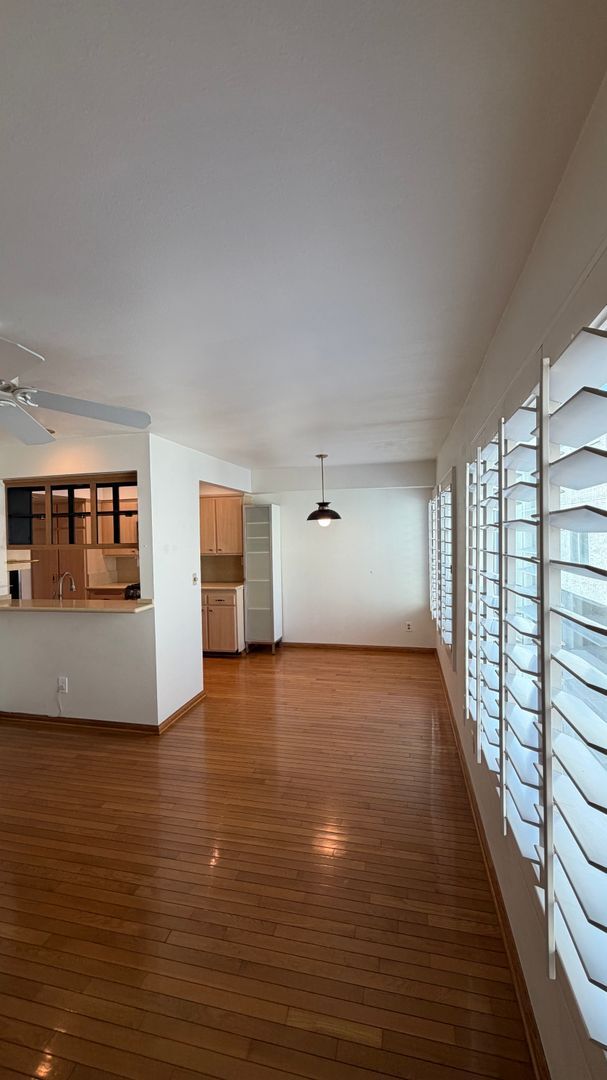 Building Photo - DESIRABLE TWO BEDROOM TWO BATH HOME IN STUDIO CITY