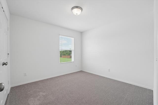 Building Photo - 16000 Isles Dr