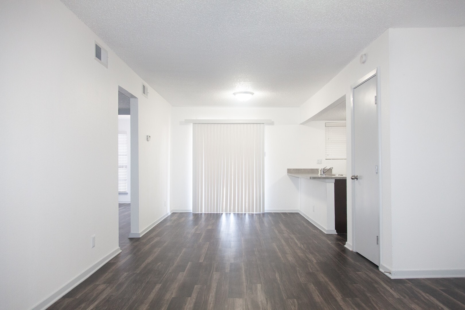 Building Photo - 8001 Gessner Dr