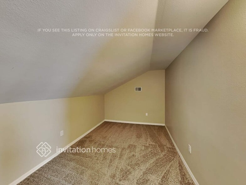 Building Photo - 3204 Hanging Vine Ct