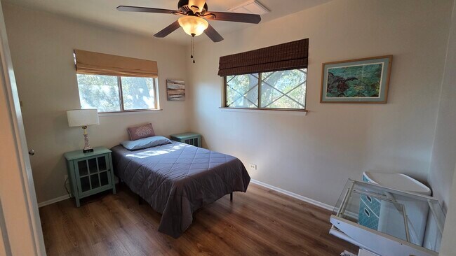 Building Photo - 2910 Wacos Dr