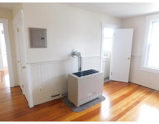 Building Photo - 77 Tremont St
