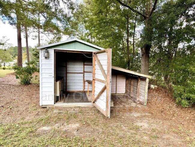 Building Photo - 214 New Grade Rd