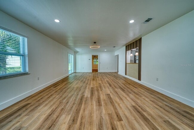 Building Photo - 5405 Old Cheney Hwy