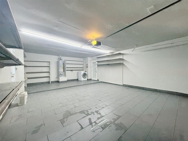 Building Photo - 12715 Middlesbrough Ln