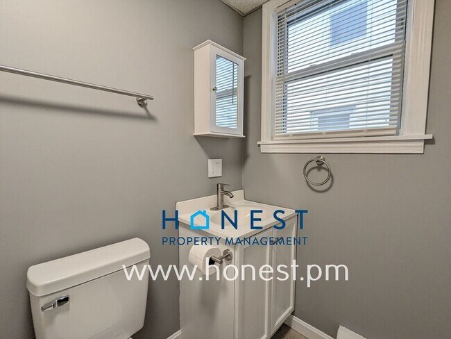 Building Photo - 73 Kennedy Memorial Dr