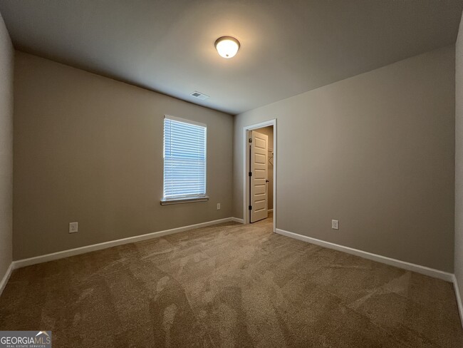 Building Photo - 204 Cornwell Wy