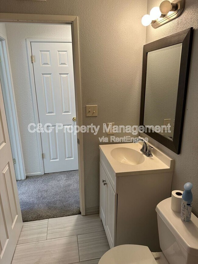 Building Photo - 4513 Greenholme Dr