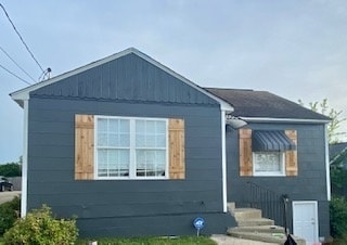 Primary Photo - 20 Lakeview