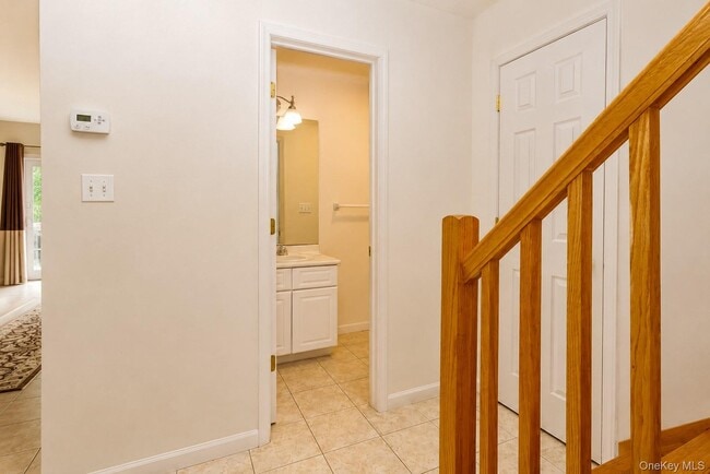 Building Photo - 263 Tamerisk Ln