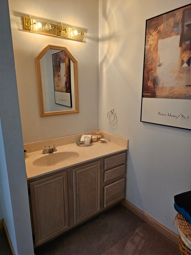 Building Photo - 5 Autumn Hill Ct