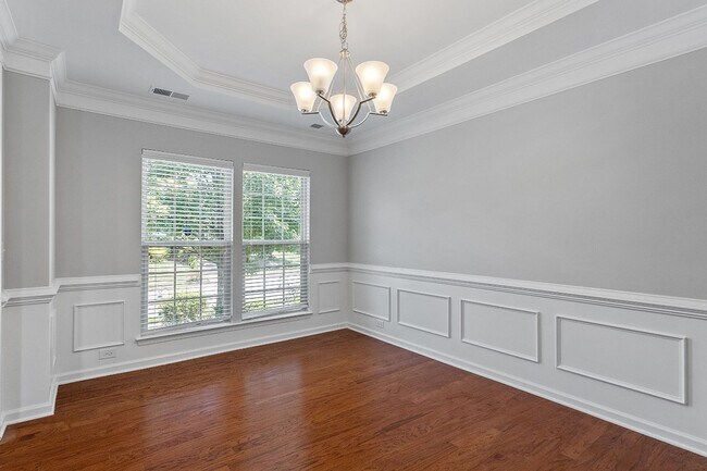 Building Photo - 1121 Survada Ln
