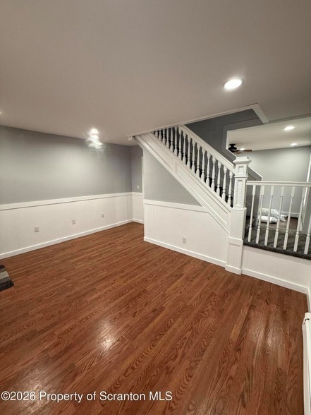 Building Photo - 708 Main St