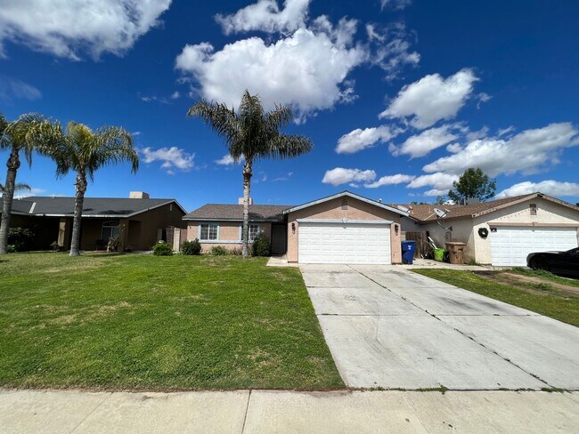 Building Photo - 1516 Hadar Rd