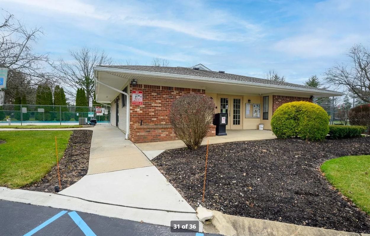 Building Photo - 3 Covington Ct