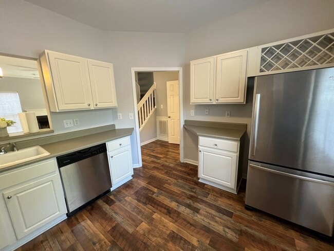 Building Photo - 4325 Pine Springs Ct
