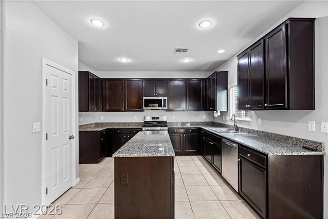 Building Photo - 5731 Port Douglas Ct