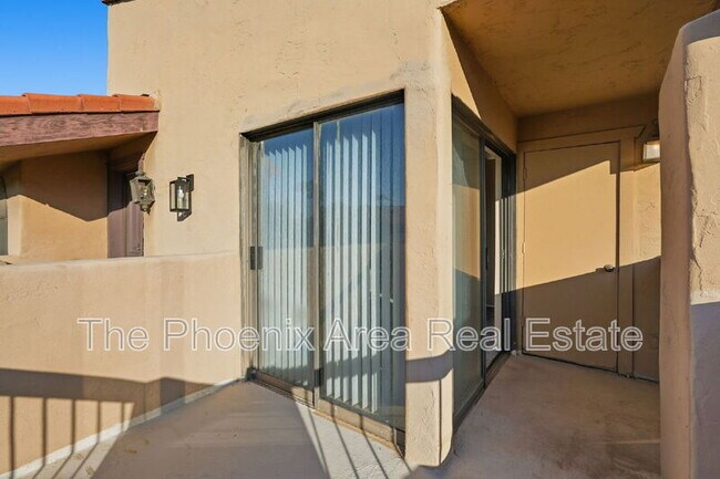 Building Photo - 1351 N Pleasant Dr