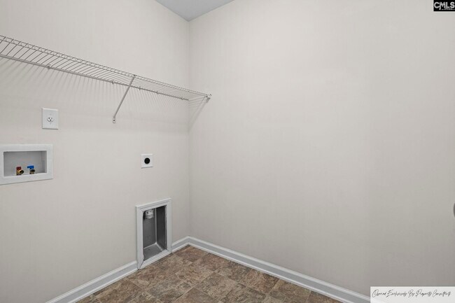 Building Photo - 124 Culliver Rd