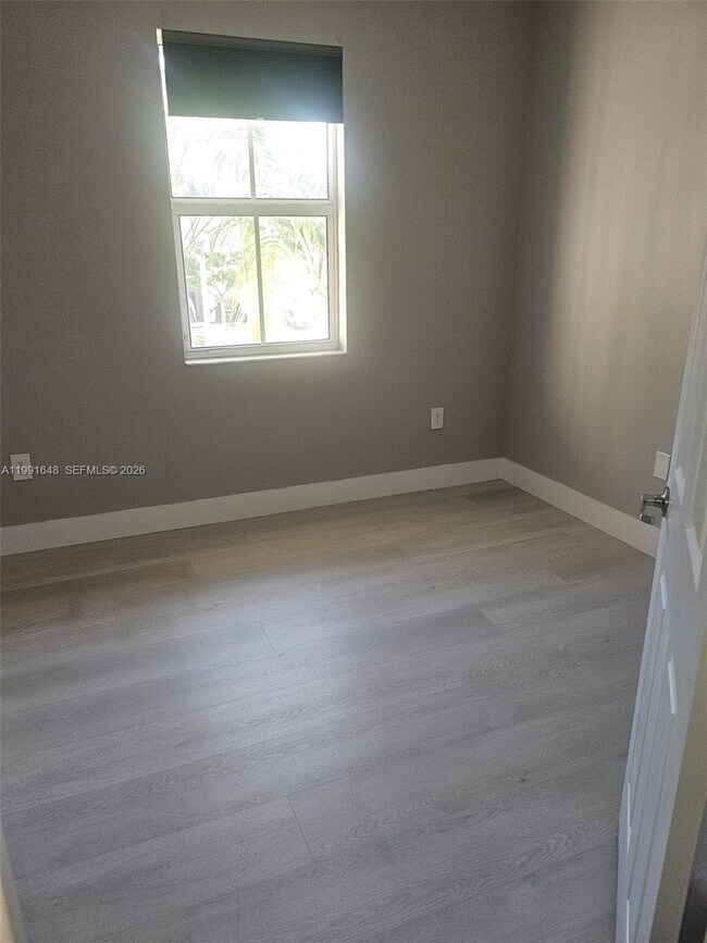 Building Photo - 11403 NW 89th St