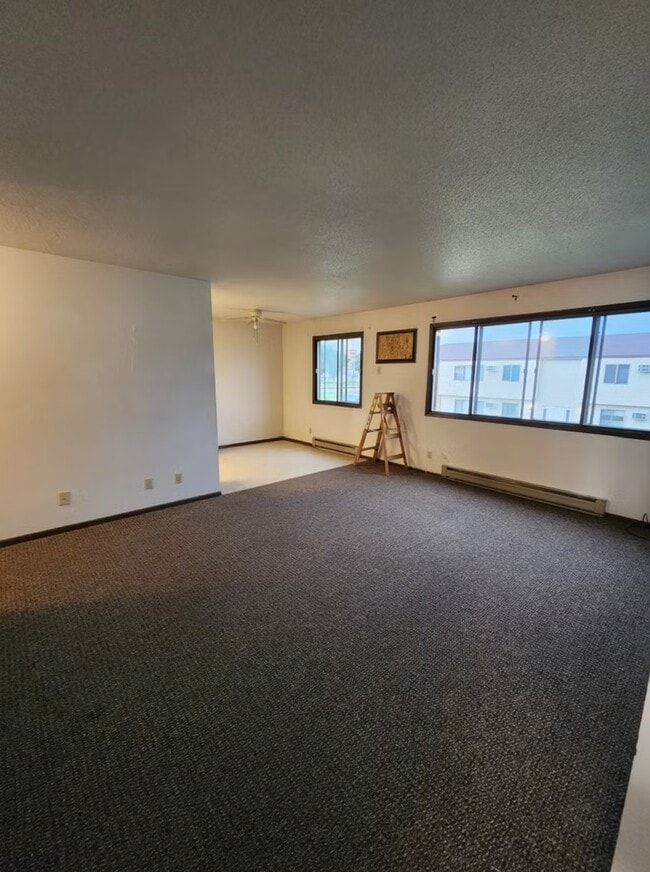 Building Photo - Jefferson Arms 1