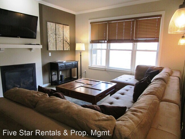 Building Photo - 2 br, 2 bath House - 6103 Monterra Ave., "...