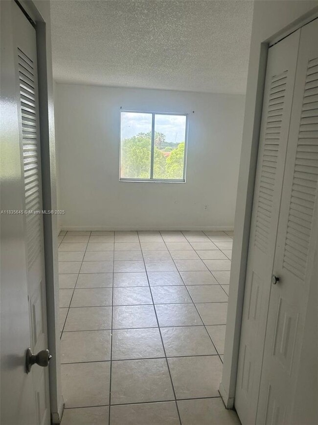 Building Photo - 15231 SW 80th St