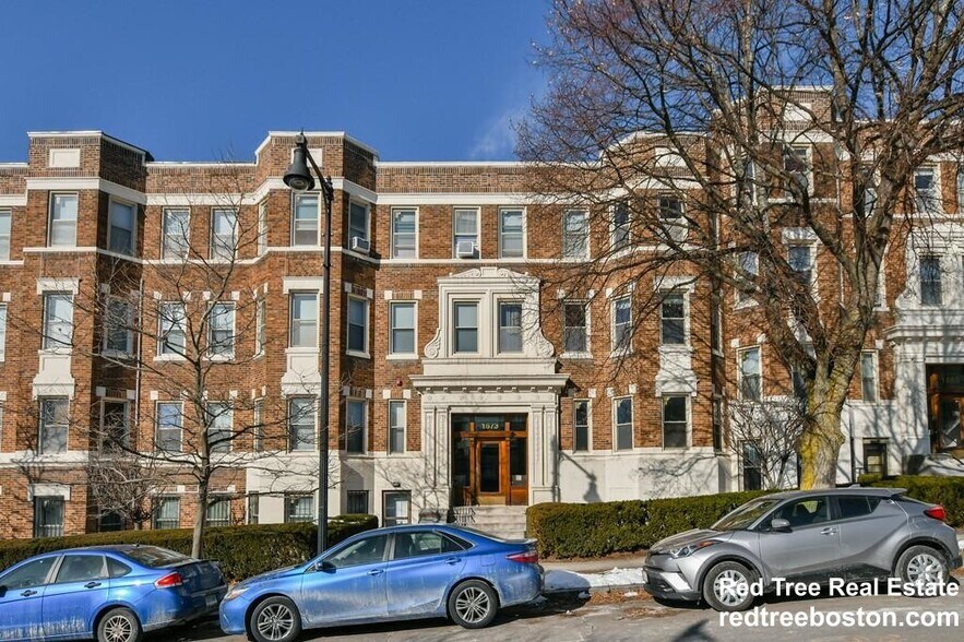 Building Photo - 1673 Commonwealth Ave