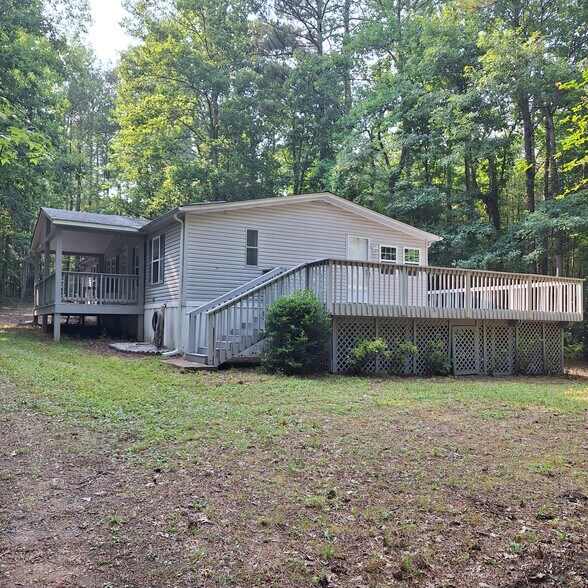 Building Photo - 425 Riggans Way