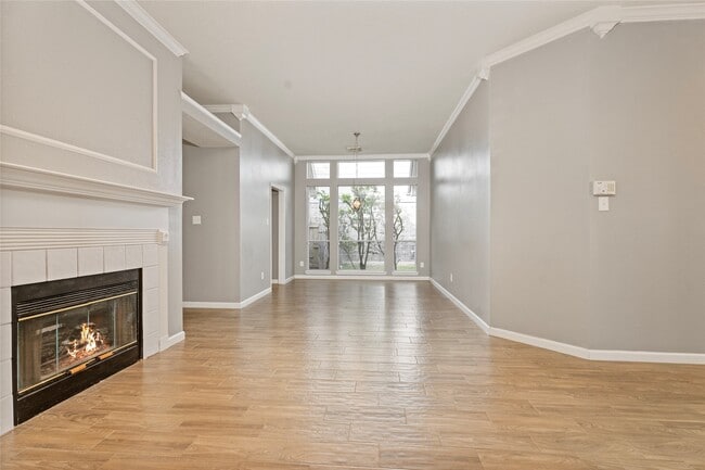 Building Photo - 5112 Carefree Dr