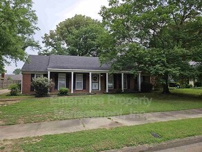 Building Photo - 5376 Fleetway Ave