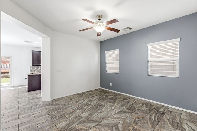 Building Photo - 8123 Mosaic Sunrise Ln