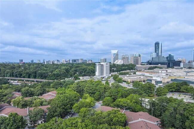 Building Photo - 3275 Lenox Rd NE