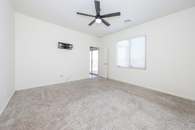 Building Photo - 7867 S Walnutview Dr
