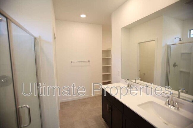 Building Photo - 25209 N 144th Dr