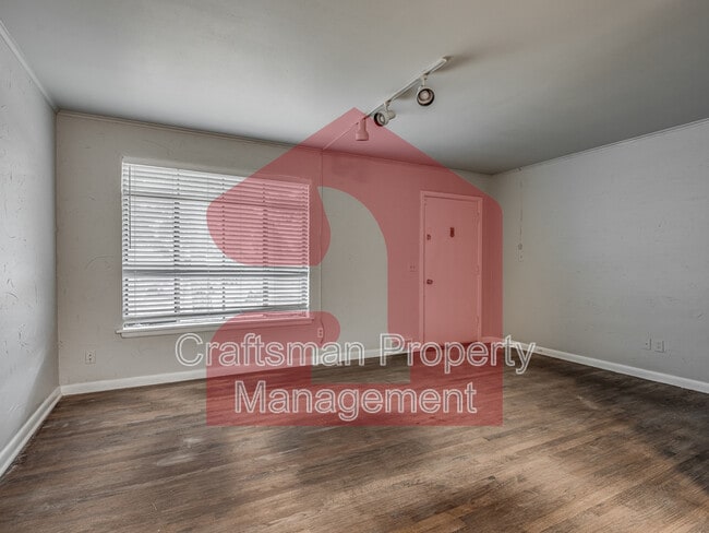 Building Photo - 2915 NW 72nd St