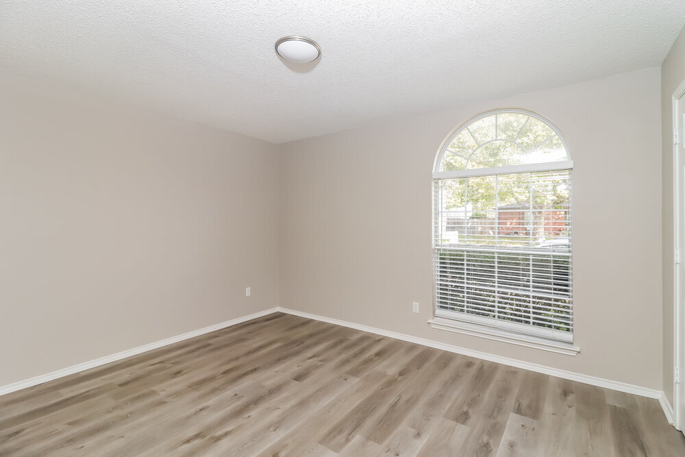 Building Photo - 5021 Flat Creek Dr