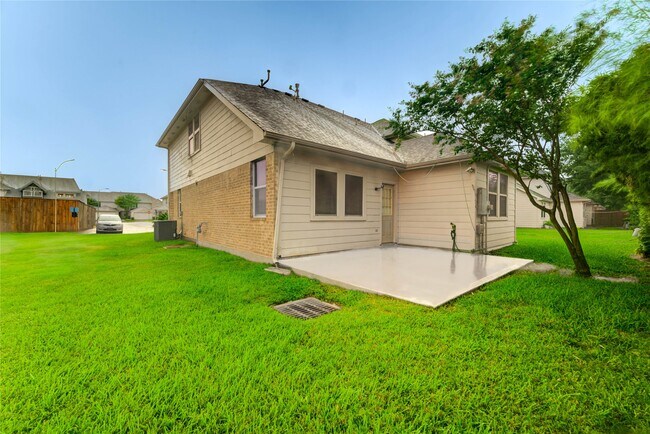 Building Photo - 2931 Meadowglen Cove